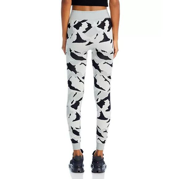 Sweaty Betty Mountain Base Layer Leggings Women's XL Gray Camo Jacquard Knit NWT - Picture 5 of 13
